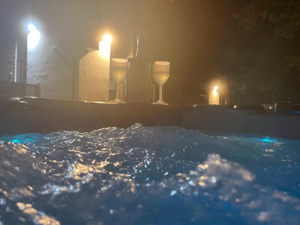 Family And Dog Friendly Luxury 3 Bed Property - With Hot Tub Kirkby Thore エクステリア 写真